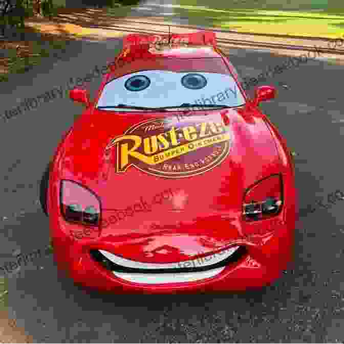 Lightning McQueen In Cars Smash Trash (Disney/Pixar WALL E) (Step Into Reading)